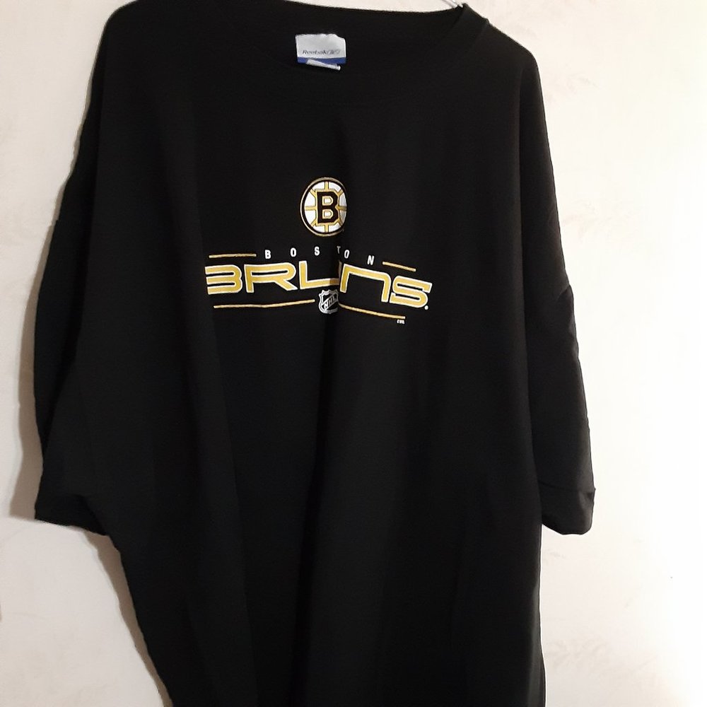 Men's Reebok Boston Bruins T Shirt in Size 4XL